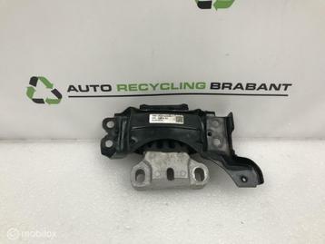Motorsteun links Volkswagen Polo 2Q099555AC beschikbaar voor biedingen