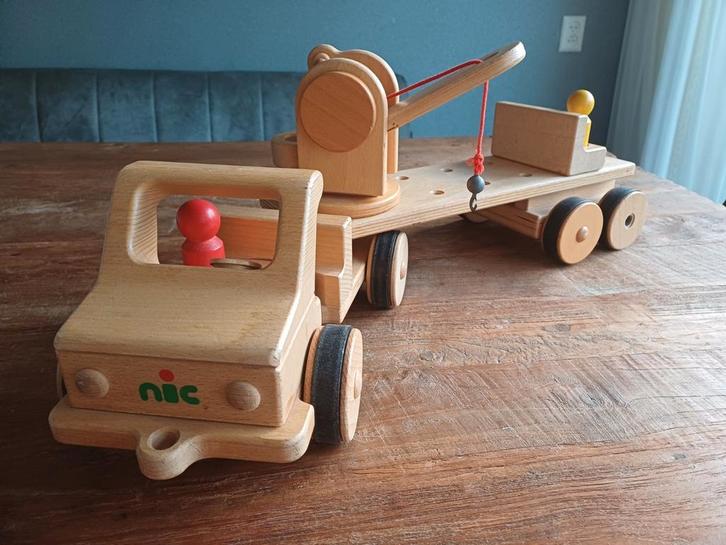 Takelwagen Nic, Kinderen en Baby's, Speelgoed | Houten speelgoed, Zo goed als nieuw, Ophalen of Verzenden