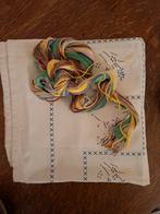 Tafelkleedje met borduurgaren, Hobby en Vrije tijd, Borduren en Borduurmachines, Ophalen, Zo goed als nieuw, Handborduren, Borduurgaren of Zijde