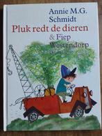 Pluk redt de dieren - Annie M.G. Schmidt, Boeken, Annie M.G. Schmidt, Ophalen of Verzenden, Zo goed als nieuw, Sprookjes