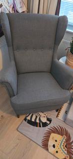 Ikea STRANDMON Oorfauteuil - Donkergrijs - Nieuwstaat, Ophalen, Zo goed als nieuw, 75 tot 100 cm, Stof