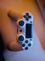 PlayStation 4 Controller - Wit, Spelcomputers en Games, Ophalen of Verzenden, Zo goed als nieuw