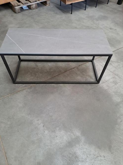 Salontafel met stenen blad, Huis en Inrichting, Tafels | Salontafels, Nieuw, Minder dan 50 cm, Minder dan 50 cm, 100 tot 150 cm