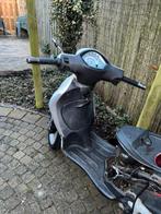 •piaggio liberty 2010 start niet!, Fietsen en Brommers, Scooters | Piaggio, Ophalen, Zo goed als nieuw, Overige modellen