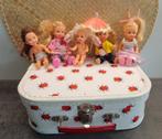 Vintage 4 kleine simba poppetjes ca.11cm + 1 mattel 1994 pop, Kinderen en Baby's, Speelgoed | Poppen, Overige typen, Gebruikt