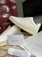 Gucci Schoenen Re-Web, Wit, Nieuw, Ophalen of Verzenden, Sneakers of Gympen