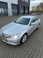Mercedes-Benz E-Klasse E200cgi Coupe W212 Aut7 2011 Grijs, Auto's, 1800 kg, 4 cilinders, 4 stoelen, 1796 cc