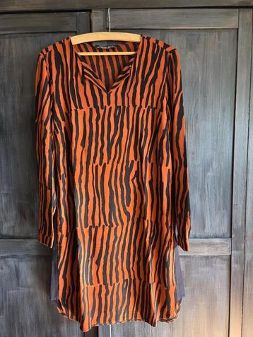 Juffrouw Jansen - mooie tuniek - maat M beschikbaar voor biedingen