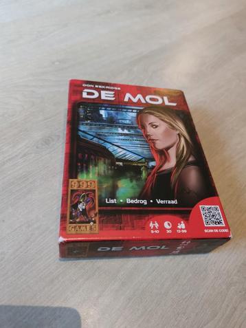 De Mol Bordspel - 999 Games beschikbaar voor biedingen