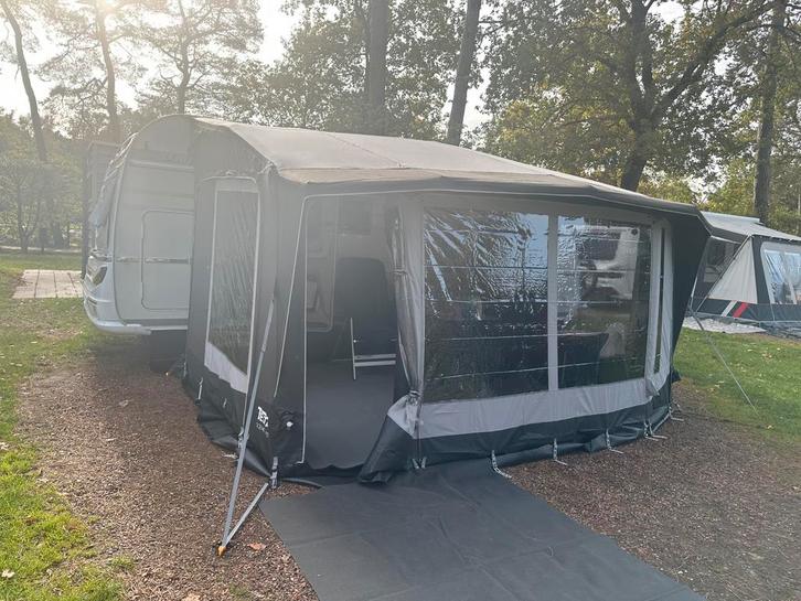 Telta Scenic 390 opblaasbare voortent, Caravans en Kamperen, Voortenten en Luifels, Zo goed als nieuw, Ophalen