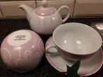 Riverdale tea for one., Huis en Inrichting, Keuken | Servies, Ophalen of Verzenden, Overige stijlen, Kop(pen) en/of Schotel(s)