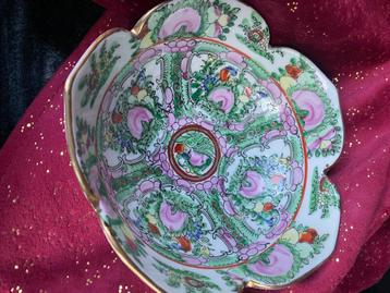 Chinezen schaaltje  beschikbaar voor biedingen