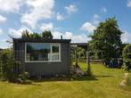 Terschelling chalet/stacaravan te huur ook meivakantie, Vakantie, Campings, Recreatiepark, Tuin