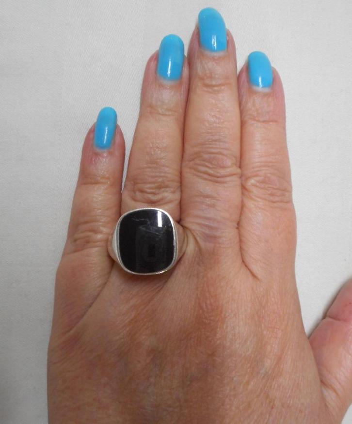 Zilveren vintage heren zegelring met onyx maat 19.7 nr.672, Sieraden, Tassen en Uiterlijk, Ringen, Gebruikt, Heer, 19 tot 20, Zilver