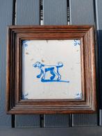Wandtegel met hond antiek, Ophalen of Verzenden