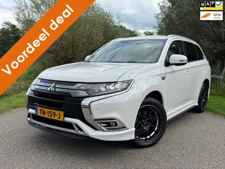 Mitsubishi Outlander 2.4 PHEV Intense+ Automaat | Camera | N, Auto's, Mitsubishi, Bedrijf, Te koop, Outlander, 4x4, ABS, Achteruitrijcamera