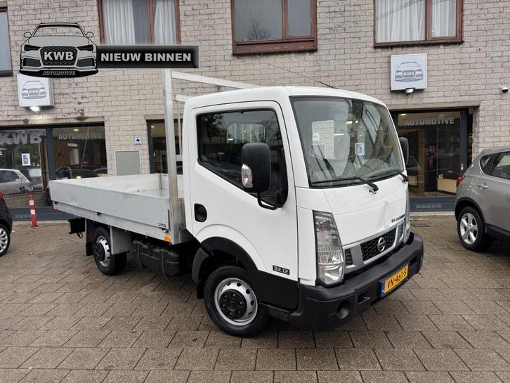 Nissan NT400 32.12 2.5 dCi 250 Kipper Trekhaak kiepwagen, Auto's, Bestelauto's, Bedrijf, ABS, Elektrische ramen, Startonderbreker