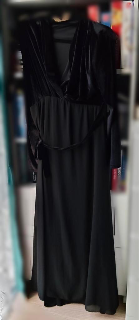 Zwarte Lange Jurk, Kleding | Dames, Jurken, Zo goed als nieuw, Maat 36 (S), Zwart, Onder de knie, Ophalen of Verzenden