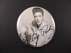 Elvis Presley The King , met handtekening , button, Verzamelen, Ophalen of Verzenden, Zo goed als nieuw, Overige typen