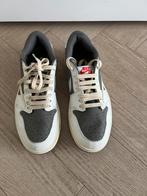 Nike Air Jordan 1 Low x Travis Scott Mocha., Kleding | Heren, Schoenen, Overige kleuren, Nike, Ophalen of Verzenden, Sneakers of Gympen