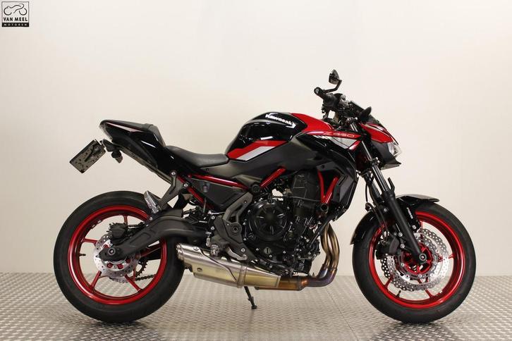 Kawasaki Z650 (bj 2025), Motoren, Motoren | Kawasaki, Bedrijf, Sport, 12 t/m 35 kW