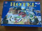 Hotel, Hobby en Vrije tijd, Gezelschapsspellen | Bordspellen, Drie of vier spelers, Ophalen of Verzenden, Zo goed als nieuw