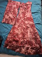 Mooie Bordeauxrode/zwarte galajurk maat S/M !!, Kleding | Dames, Gelegenheidskleding, Ophalen of Verzenden, Gedragen, Overige kleuren