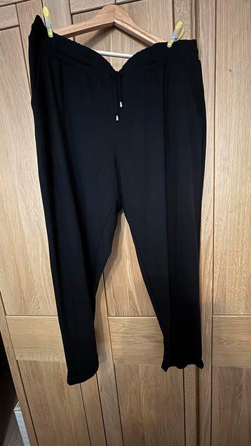 Zwarte Dames Pantalon - Grote Maat beschikbaar voor biedingen