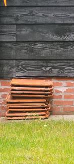 10 dakpannen, gratis, ophalen, creatief, bouw, Doe-het-zelf en Verbouw, Dakpannen en Dakbedekking, Ophalen, Steen of Klei, Zo goed als nieuw