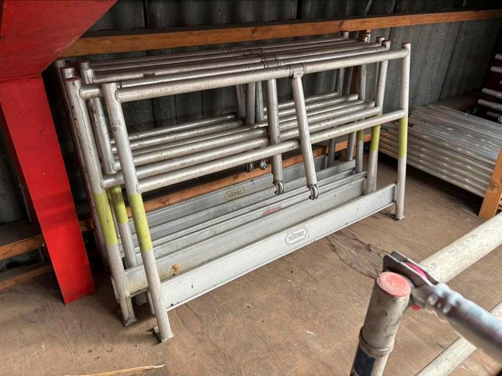 Gebruikte Altrex videleuning / trapgatafscherming, Doe-het-zelf en Verbouw, Steigers, Gebruikt, Ophalen