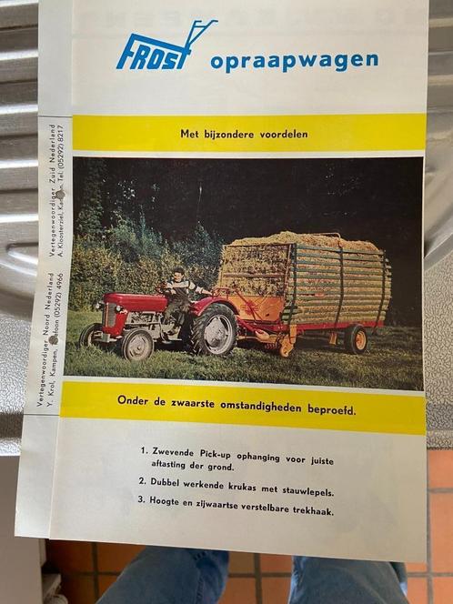 Werktuigfolders, Boeken, Catalogussen en Folders, Zo goed als nieuw, Folder, Ophalen of Verzenden