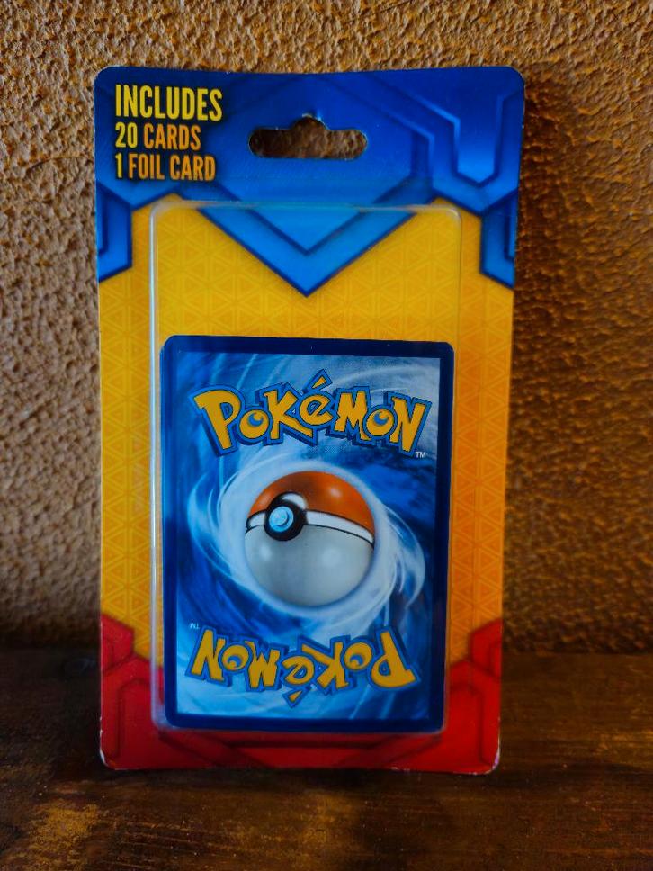 Pokémon Mystery Pack, Hobby en Vrije tijd, Verzamelkaartspellen | Pokémon, Nieuw, Boosterbox, Foil, Ophalen of Verzenden