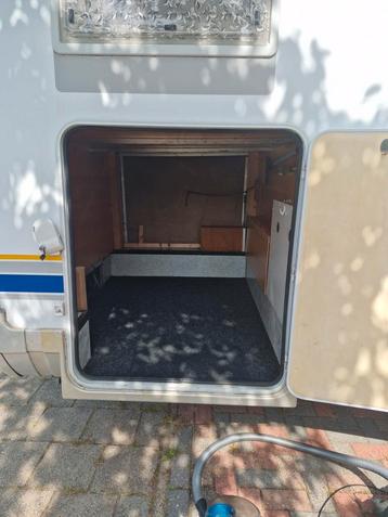 Fiat 2.8 TD Burstner Camper intergraal  met Garage  beschikbaar voor biedingen