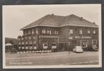 dieverbrug  hotel blok met auto,s, Verzenden, 1940 tot 1960, Gelopen, Drenthe