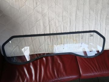 Raam voor tussen schot beschikbaar voor biedingen
