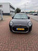 Mini Cooper 40,7 kWh 180pk 2024 Zwart, 74 pk, 4 stoelen, Zwart, Origineel Nederlands