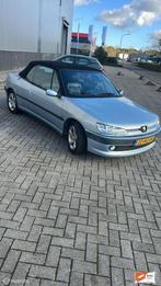 Peugeot 306 Cabriolet 1.8-16V, Voorwielaandrijving, Gebruikt, 1225 kg, 4 cilinders