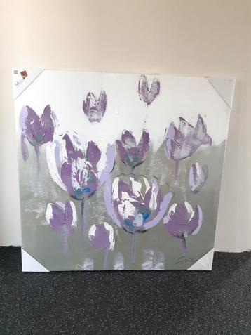 Mooi schilderij met paars lila bloemen. 1x1m   beschikbaar voor biedingen