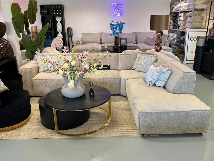 Luxe Velvet Teddy Hoekbank Richard 315x250cm Beige Sand NEW, Huis en Inrichting, Banken | Bankstellen, Nieuw, Hoekbank, Vierpersoons of meer