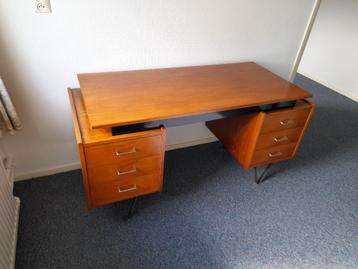 Teak Bureau Tijsseling Nijkerk 1950s beschikbaar voor biedingen