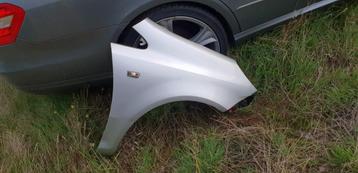 OPEL CORSA D VOORSCHERM RECHTS KLEURCODE Z157 beschikbaar voor biedingen