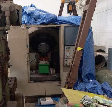 Machining center (vertical) Brother TC 215 beschikbaar voor biedingen