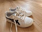 Asics sportschoenen maat 35, Kinderen en Baby's, Kinderkleding | Schoenen en Sokken, Asics, Ophalen of Verzenden, Zo goed als nieuw