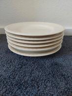 Recamier Royal Creamware (gebak)schoteltjes 6x, Huis en Inrichting, Ophalen of Verzenden, Zo goed als nieuw, Overige stijlen, Kop(pen) en/of Schotel(s)