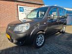 Fiat Doblò 1.4 Family 7PERS/NAP/TREKHAAK (bj 2008), Auto's, Fiat, 4 cilinders, 7 stoelen, Bedrijf, Handgeschakeld