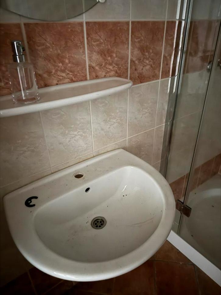 Badkamer set: Spiegel, wasbak & douchecabine, Huis en Inrichting, Badkamer | Badkamermeubels, Gebruikt, Spiegelkast, Minder dan 100 cm