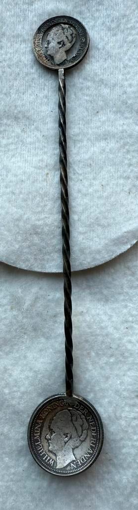 Zilveren stil verzet lepeltje 25c 1928 10c 1941 Wilhelmina, Verzamelen, Militaria | Tweede Wereldoorlog, Overige soorten, Overige typen