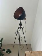 Zwarte industriele lamp | Black modern standing lamp, Ophalen, Zo goed als nieuw, E27 (groot), Led-lamp