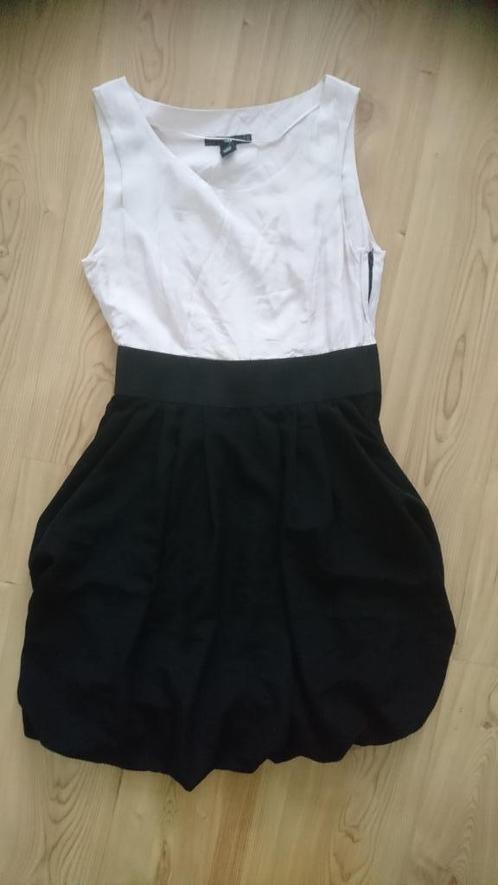 Jurkje jurk H&M Maat 36 lichtroze roze Zwart Casual Dames, Kleding | Dames, Jurken, Gedragen, Maat 36 (S), Roze, Boven de knie
