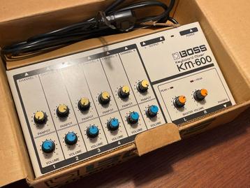 Boss KM-600 Keyboard Mixer in Doos beschikbaar voor biedingen